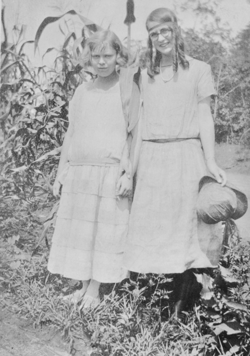 Barbara Voorheis on left