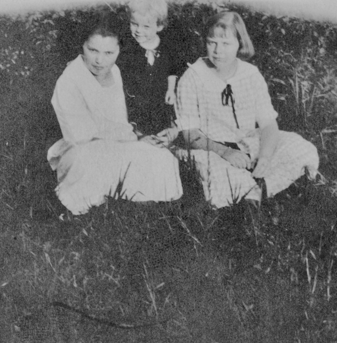 (L to R) Juniata, unkn, Barbara Voorheis